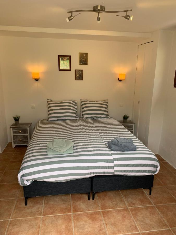 Maison Castellane Chambre D'Hotes B&B Luaran gambar