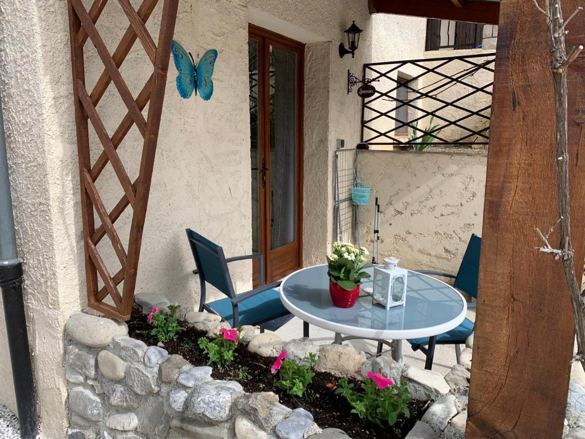 Maison Castellane Chambre D'Hotes B&B Luaran gambar