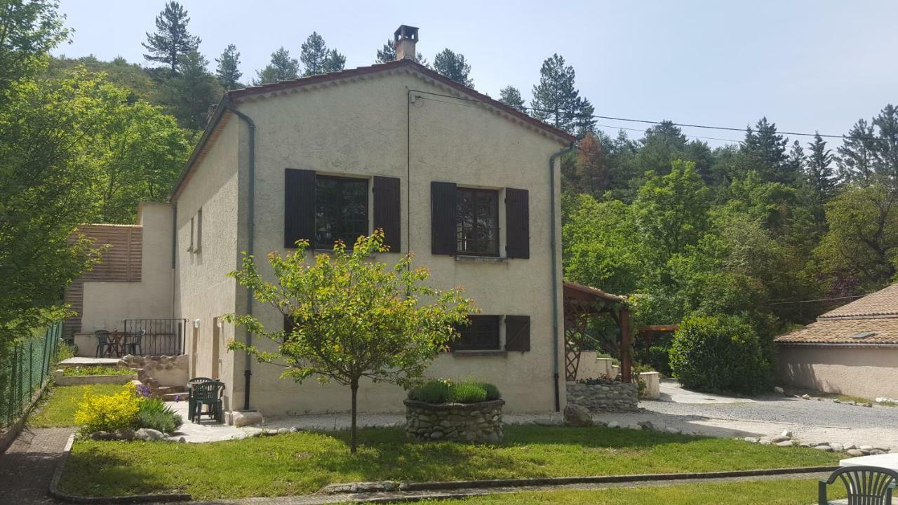 Maison Castellane Chambre D'Hotes B&B Luaran gambar